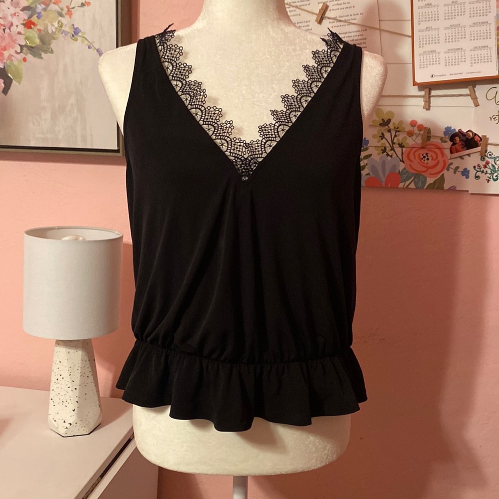 Express | Black Double V Lace Trim Tank Top Size Medium